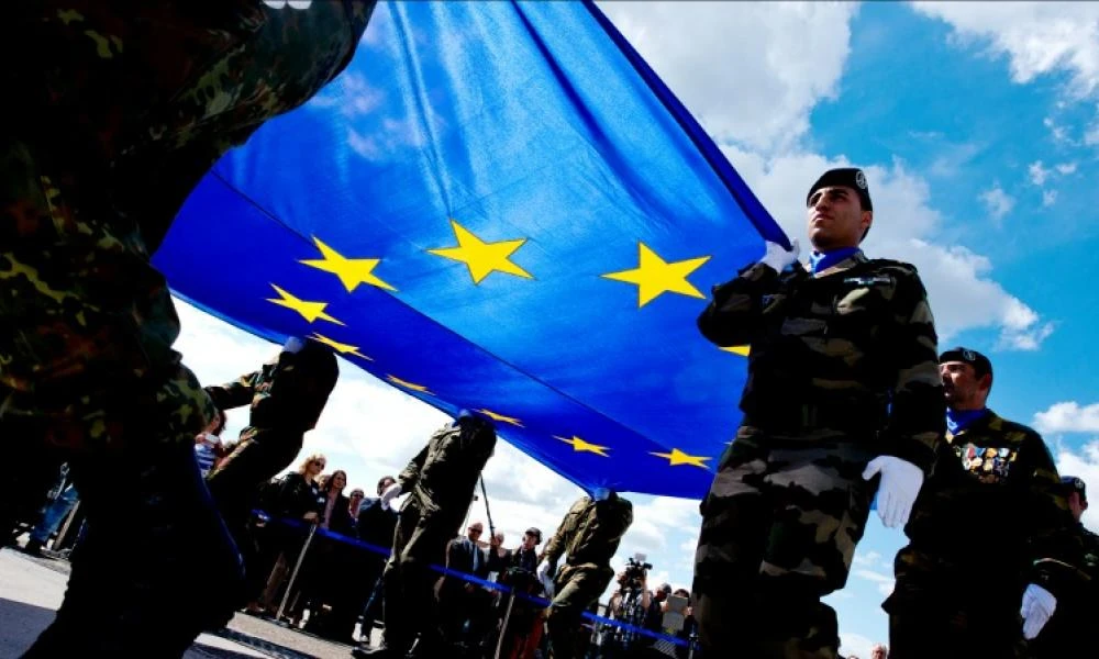 Το Ευρωβαρόμετρο δείχνει απογαλακτισμό από το ΝΑΤΟ! Συντριπτική στήριξη σε κοινή ευρωπαϊκή άμυνα με τις ΗΠΑ εκτός